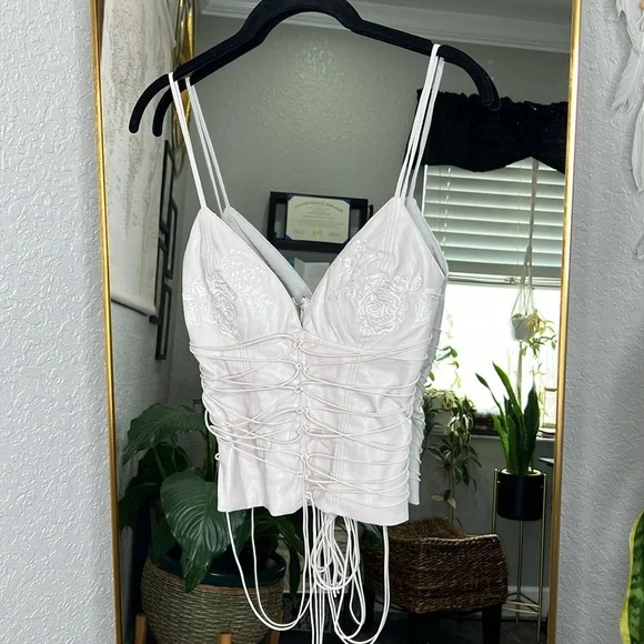 HOUSE OF CB 'Antonella' Off White Vegan Leather Corset NWT - Picture 6 of 7